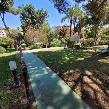 La Del Sol Apartment